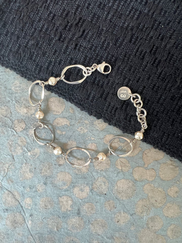Fresh water pearl bracelet