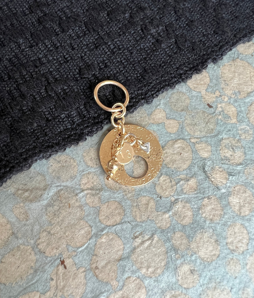 Gold slide-on pendant